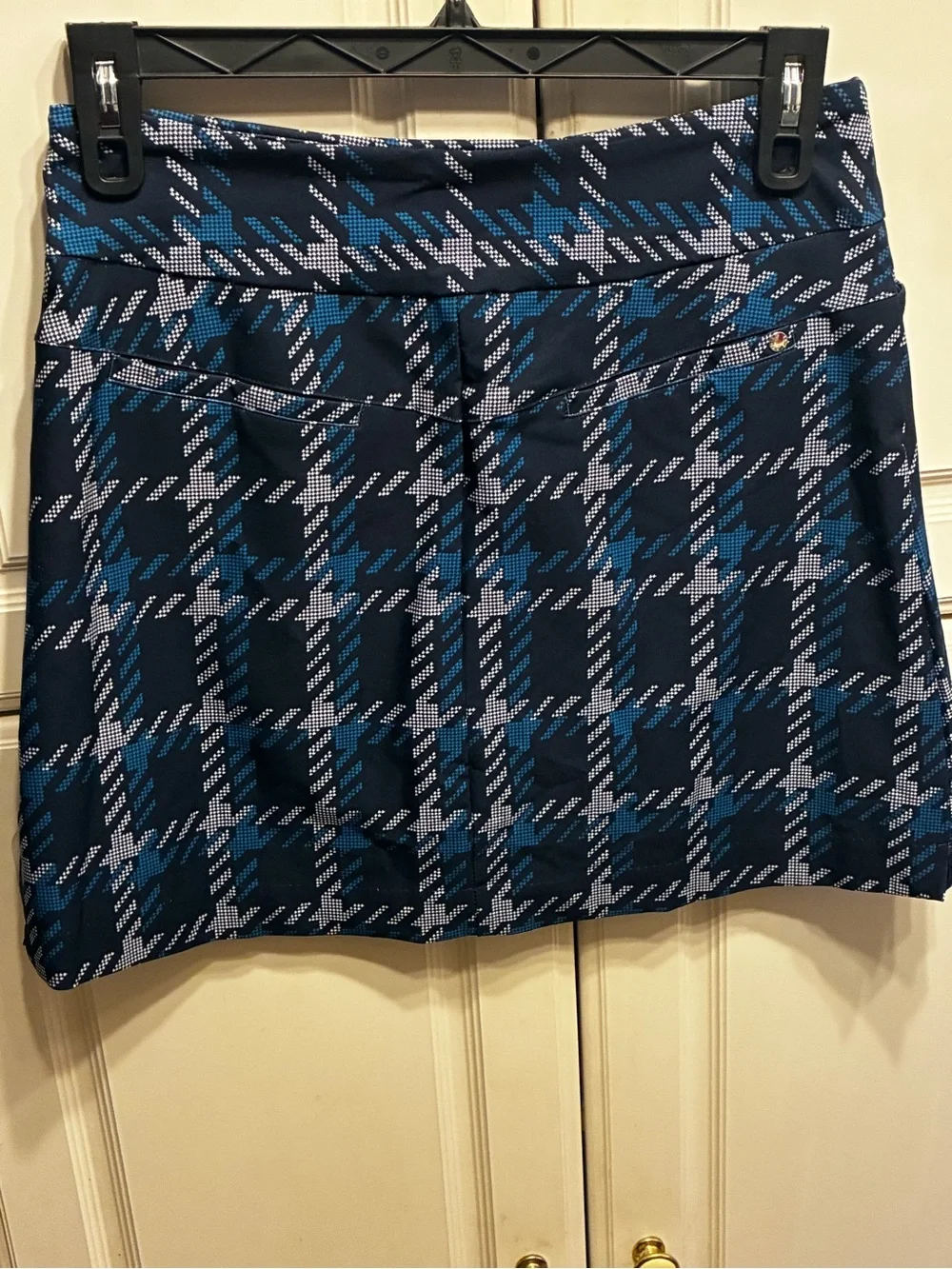 Tail Woman’s Plaid Navy & Blue Mini Skirt, Size: 4
